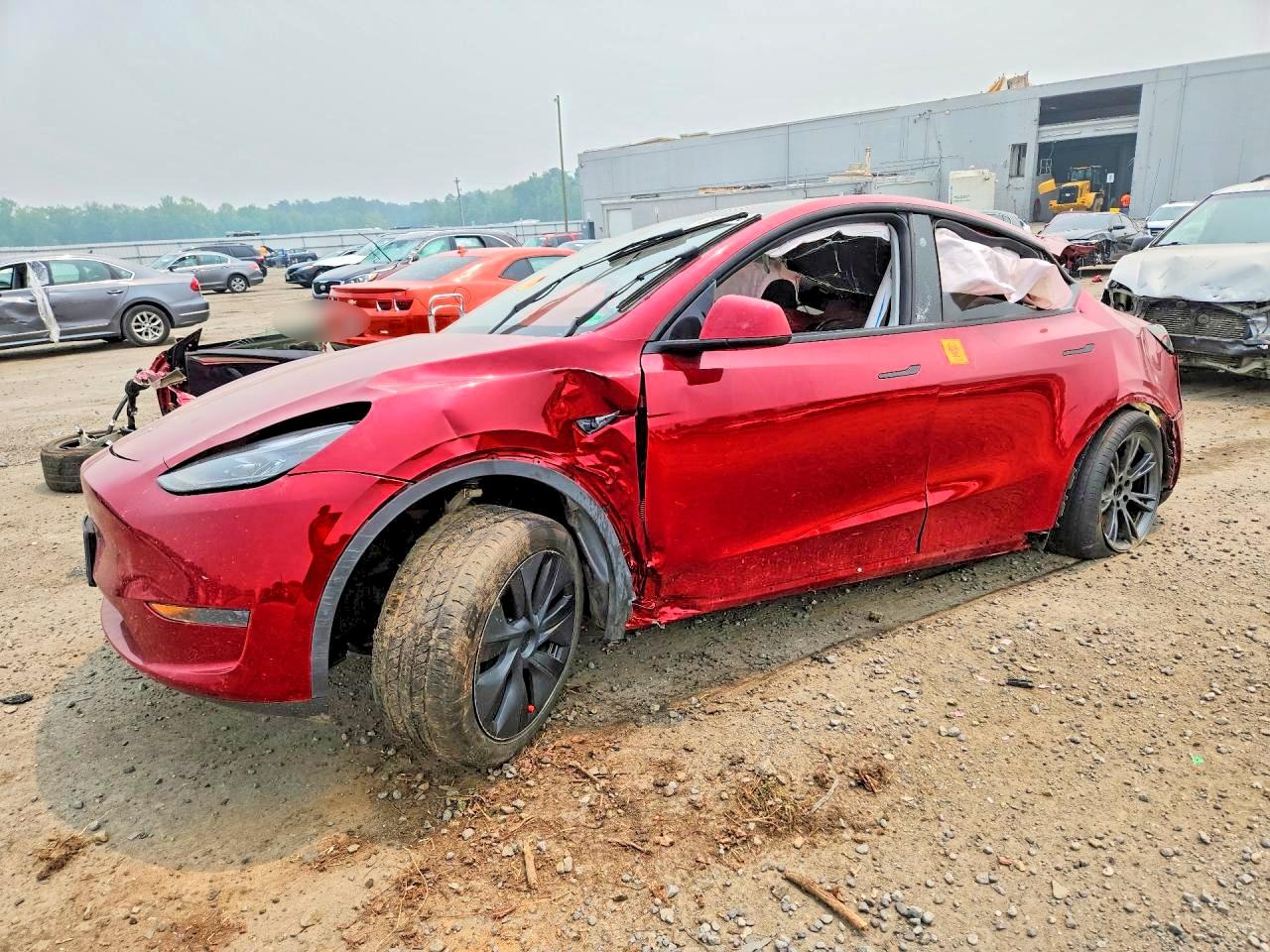 2024 TESLA MODEL Y   