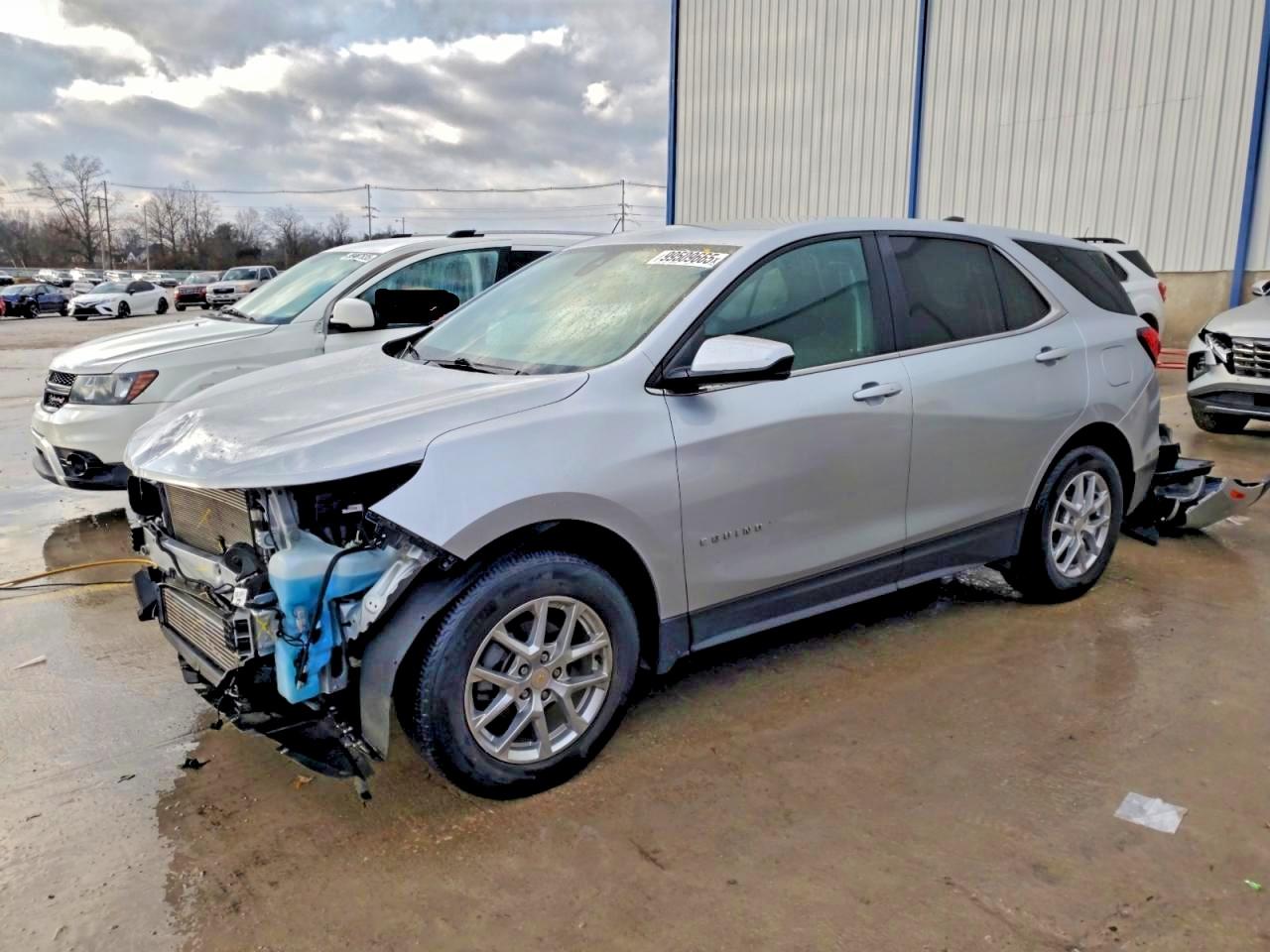 2022 CHEVROLET EQUINOX LT  