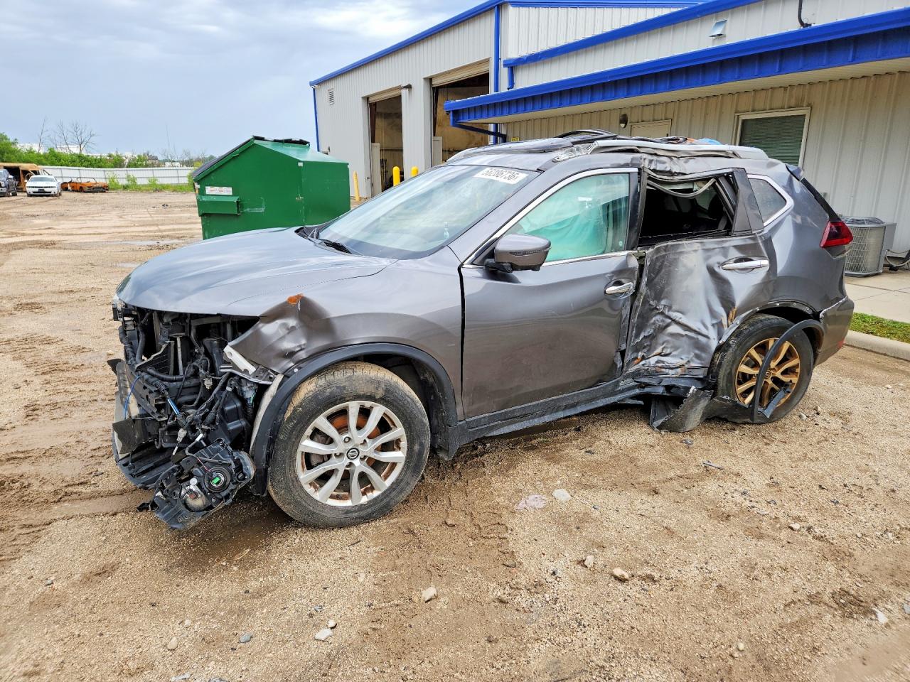 2018 NISSAN ROGUE SV  