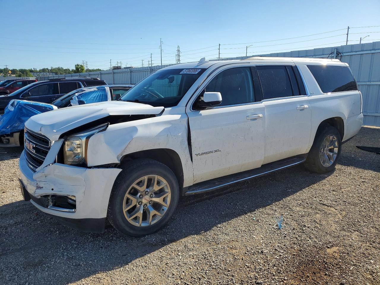 2017 GMC YUKON XL K1500 SLT  