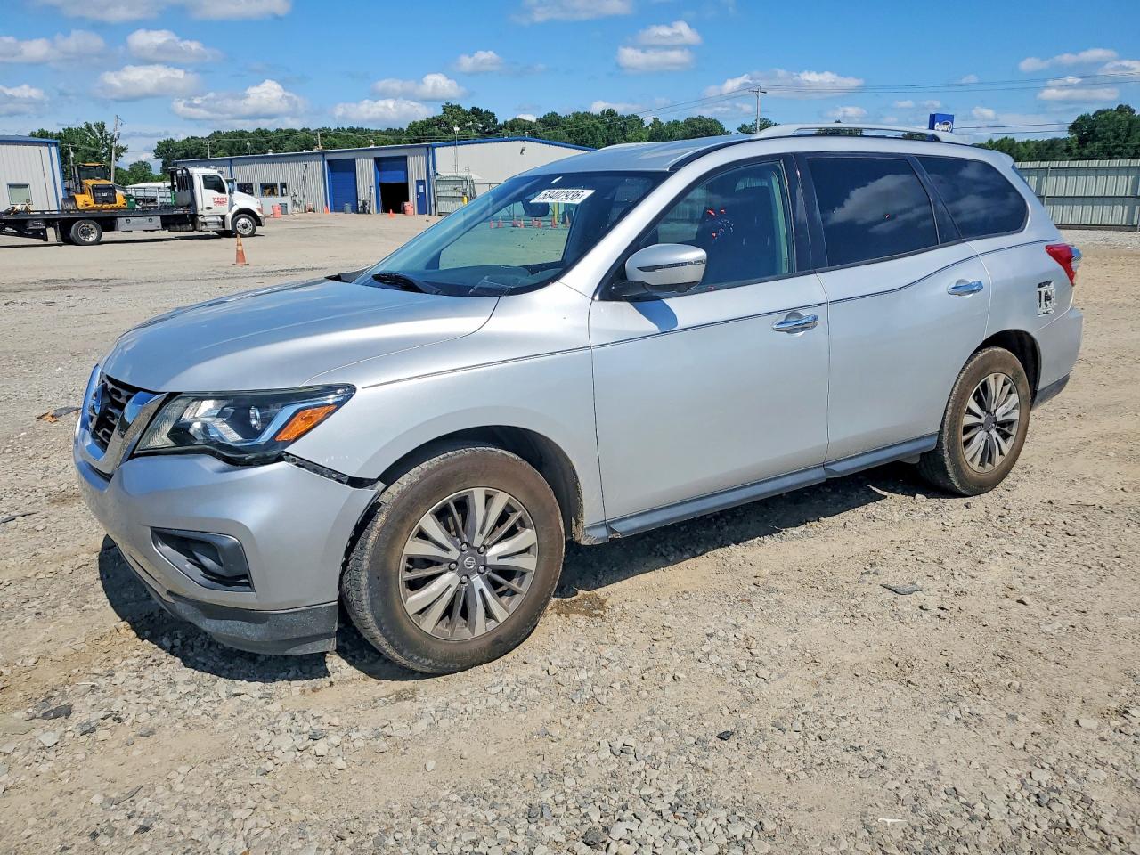 2019 NISSAN PATHFINDER SL  