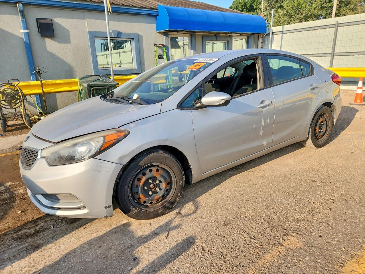 2016 KIA FORTE LX  