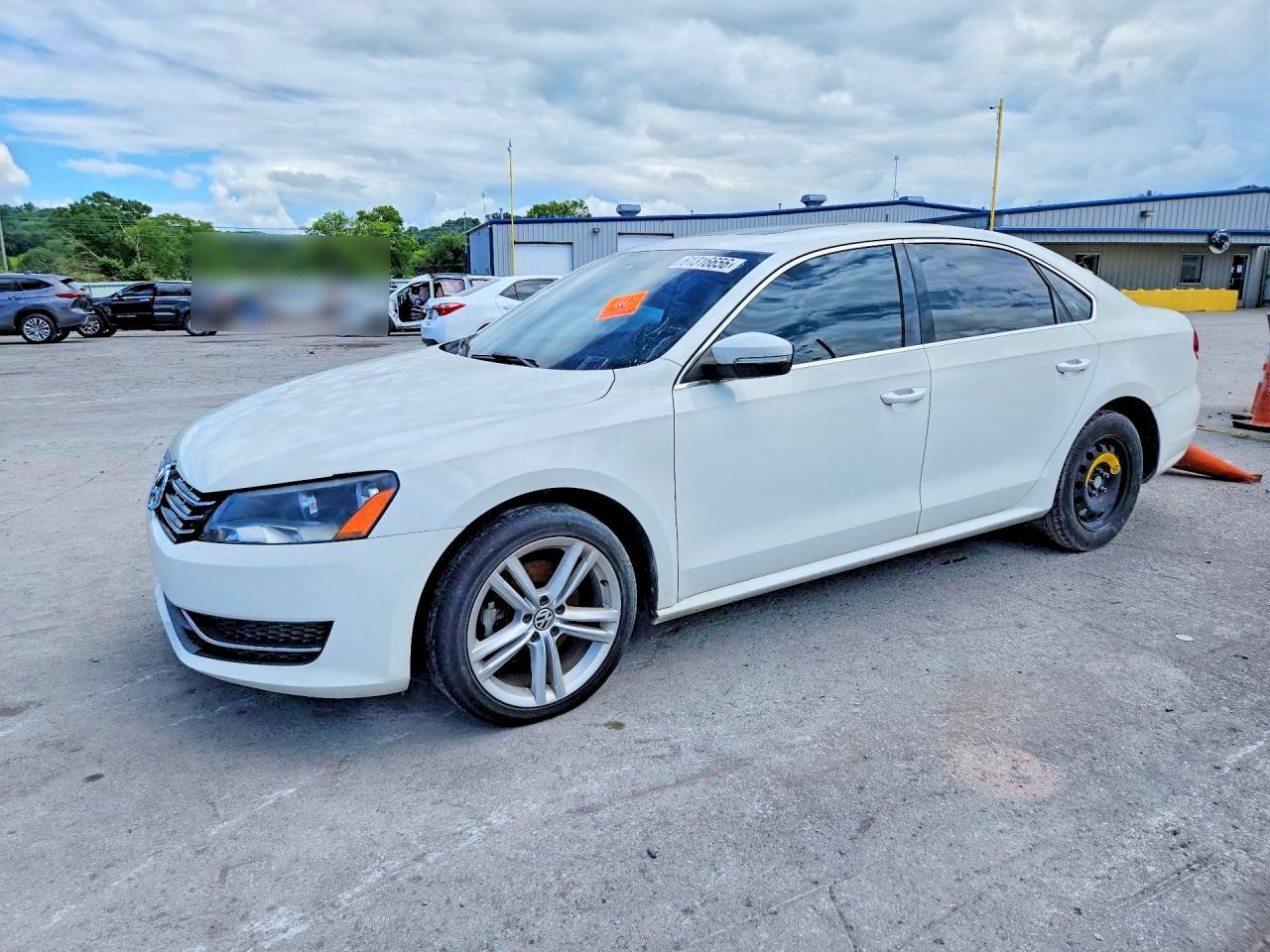2014 VOLKSWAGEN PASSAT SE  