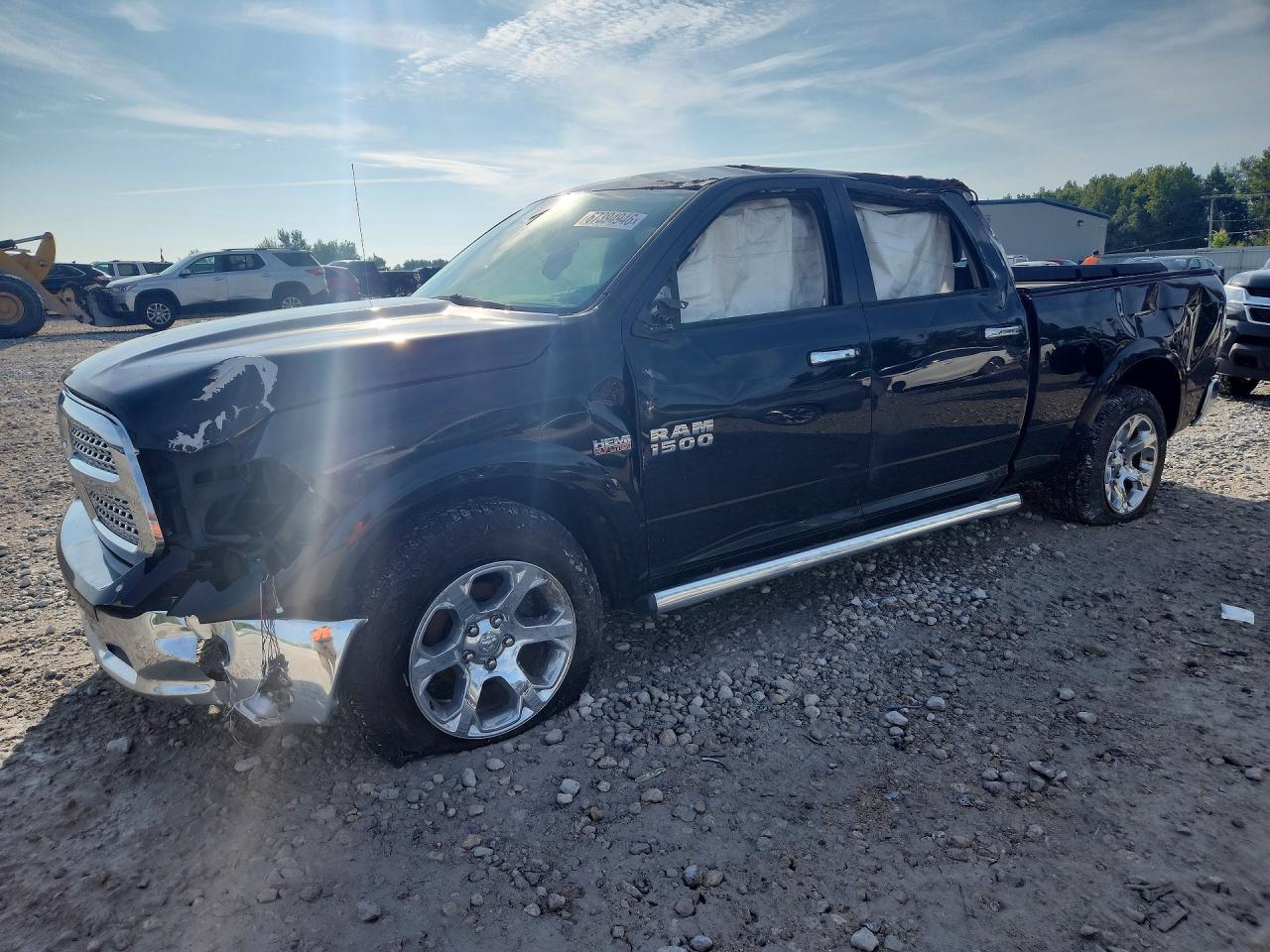 2015 RAM 1500 LARAMIE  