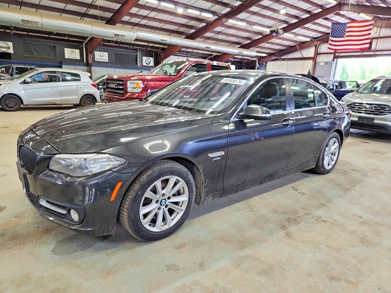 2015 BMW 528 XI  