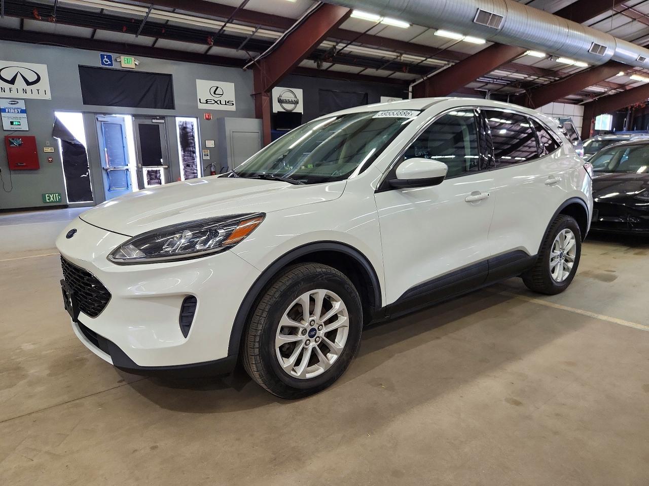 2020 FORD ESCAPE SE  