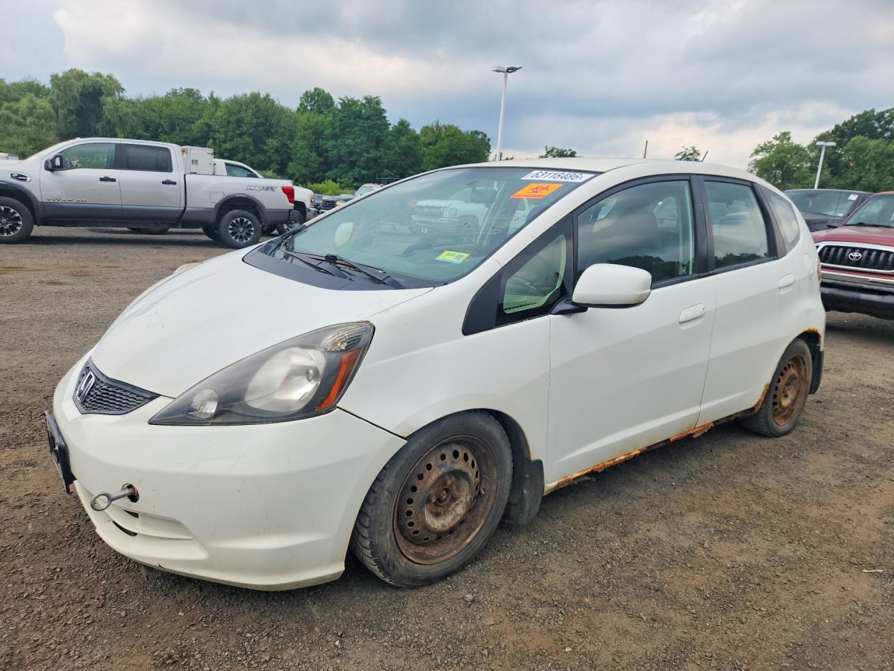 2013 HONDA FIT   