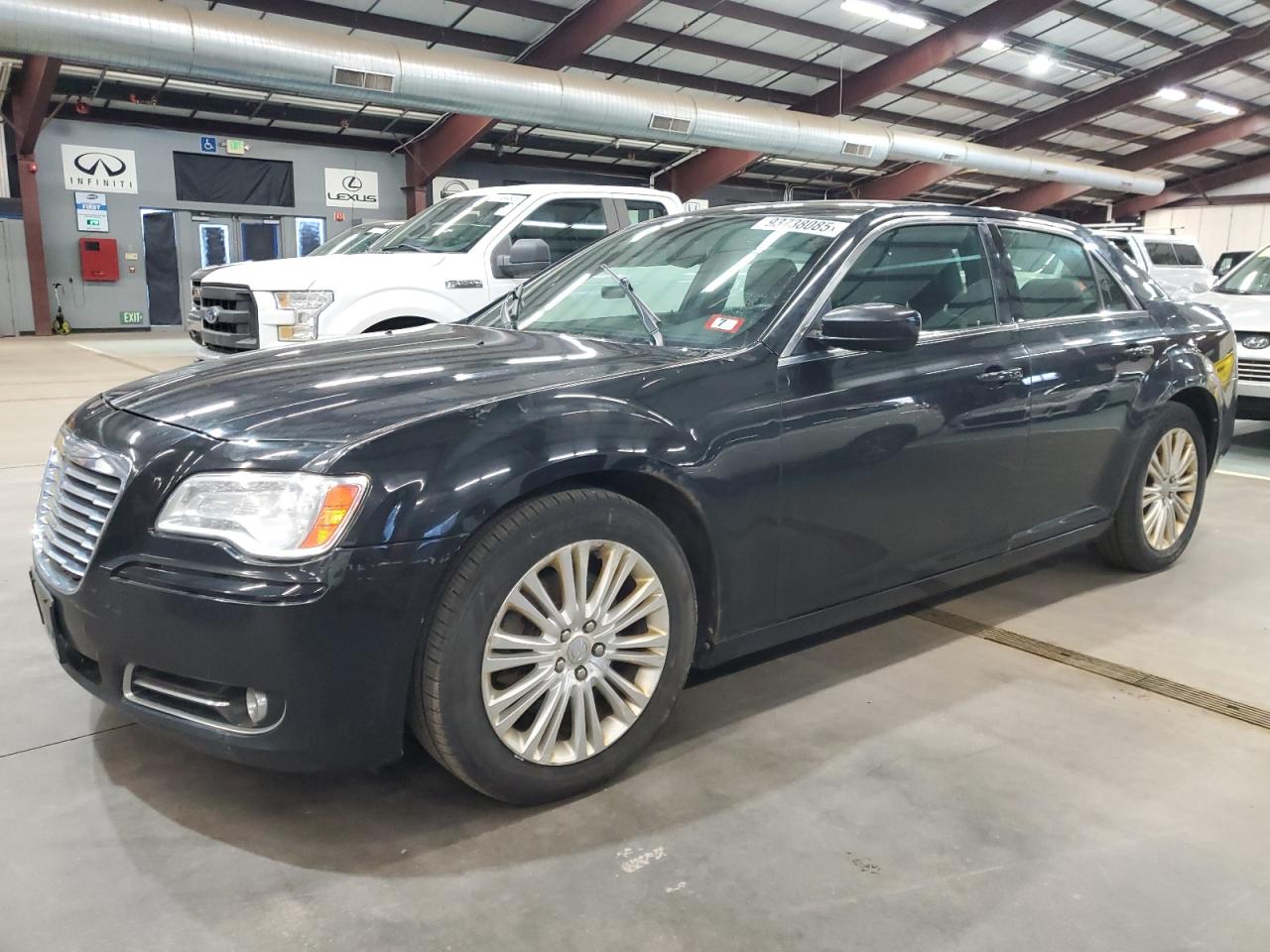 2013 CHRYSLER 300   