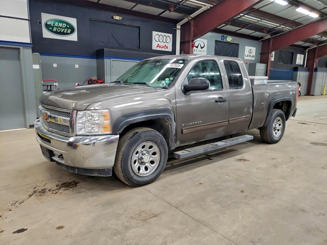 2013 CHEVROLET SILVERADO K1500 LS  