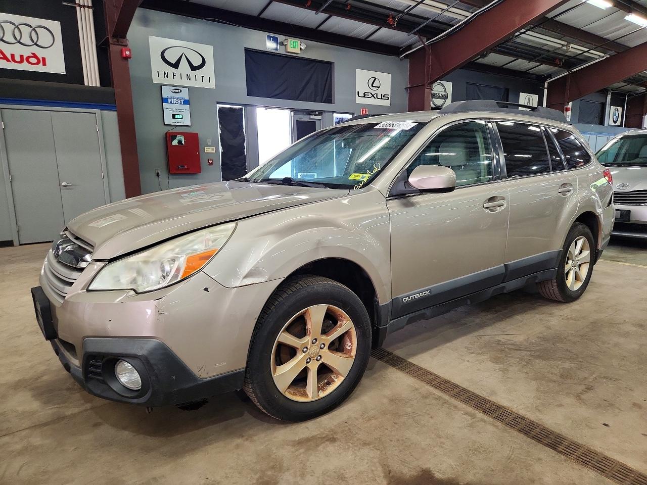 2014 SUBARU OUTBACK 2.5I PREMIUM  