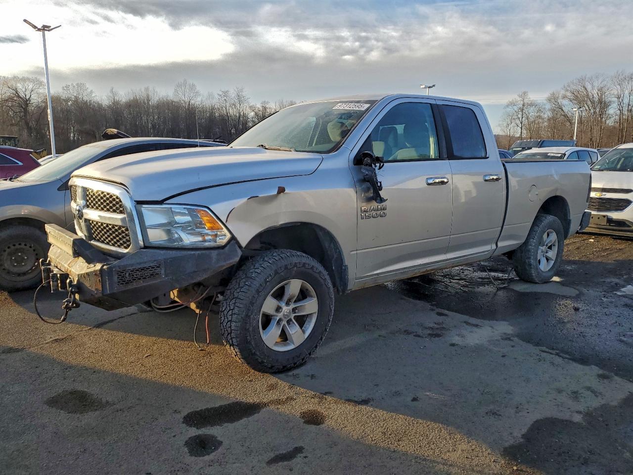 2017 RAM 1500 SLT  