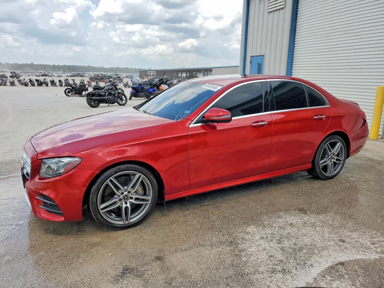 2019 MERCEDES-BENZ E 300  