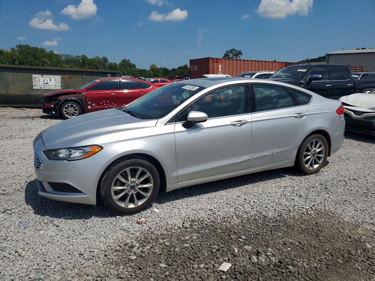 2017 FORD FUSION SE  