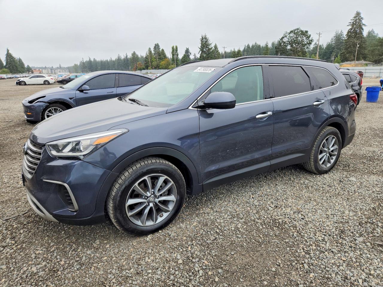 2017 HYUNDAI SANTA FE SE  