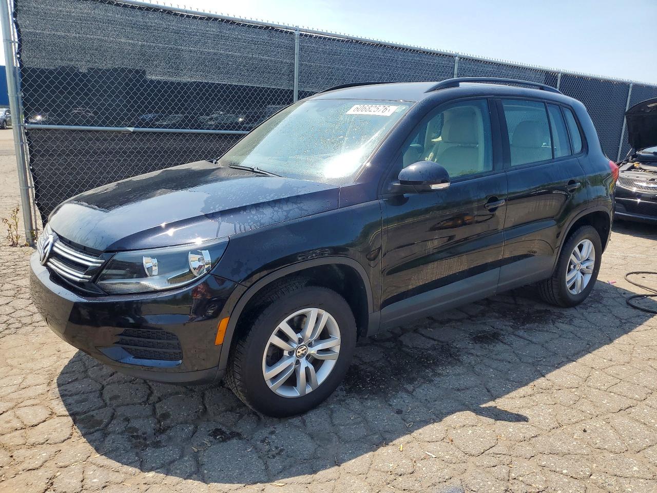 2017 VOLKSWAGEN TIGUAN S  