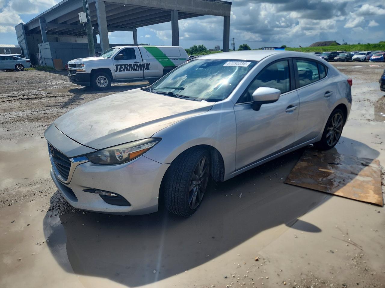 2018 MAZDA 3 TOURING  