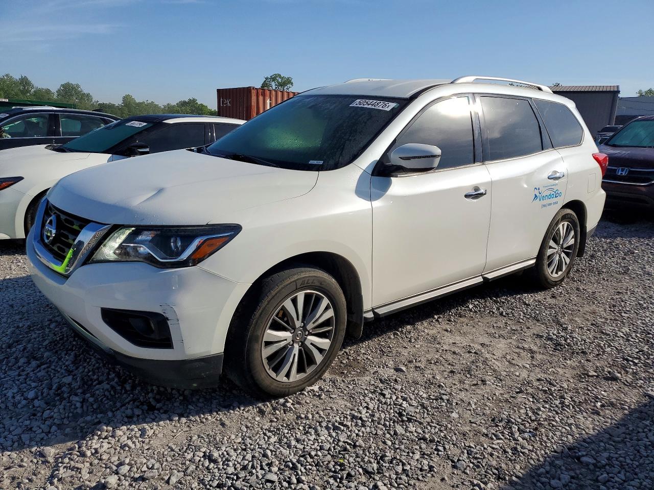 2019 NISSAN PATHFINDER SV  