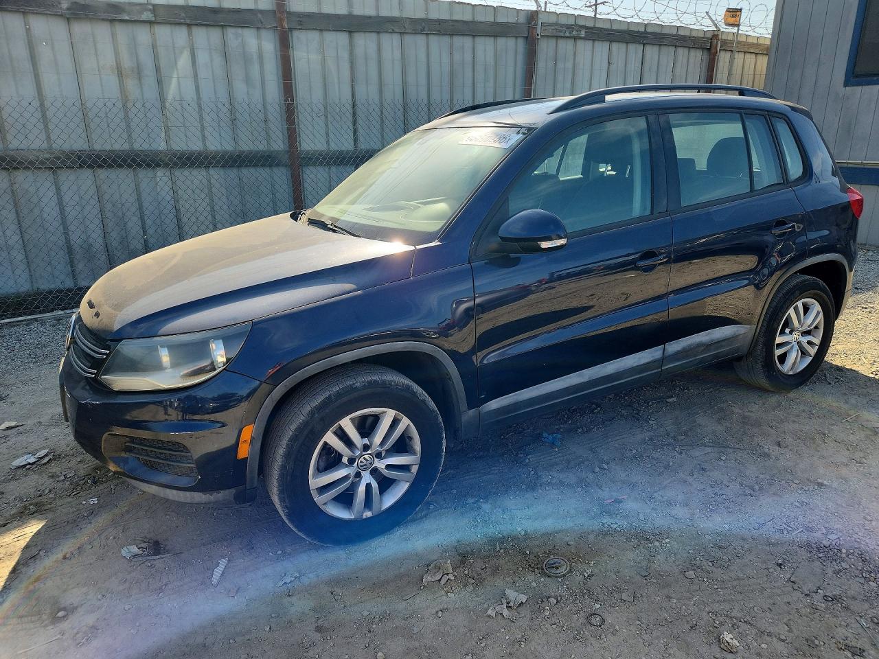 2016 VOLKSWAGEN TIGUAN S  