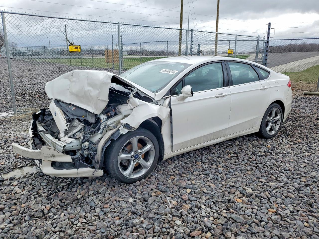 2016 FORD FUSION SE  