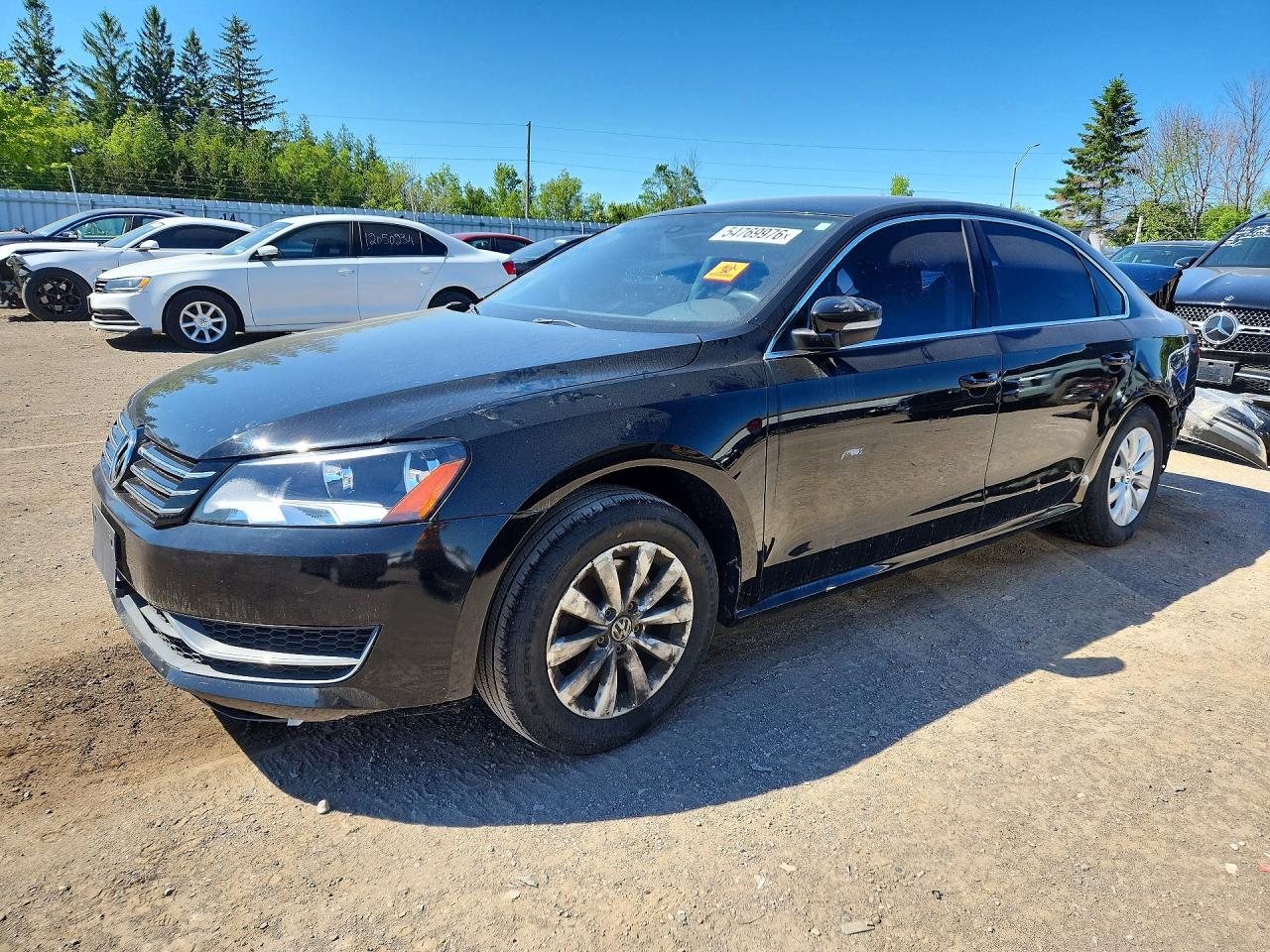 2015 VOLKSWAGEN PASSAT S  
