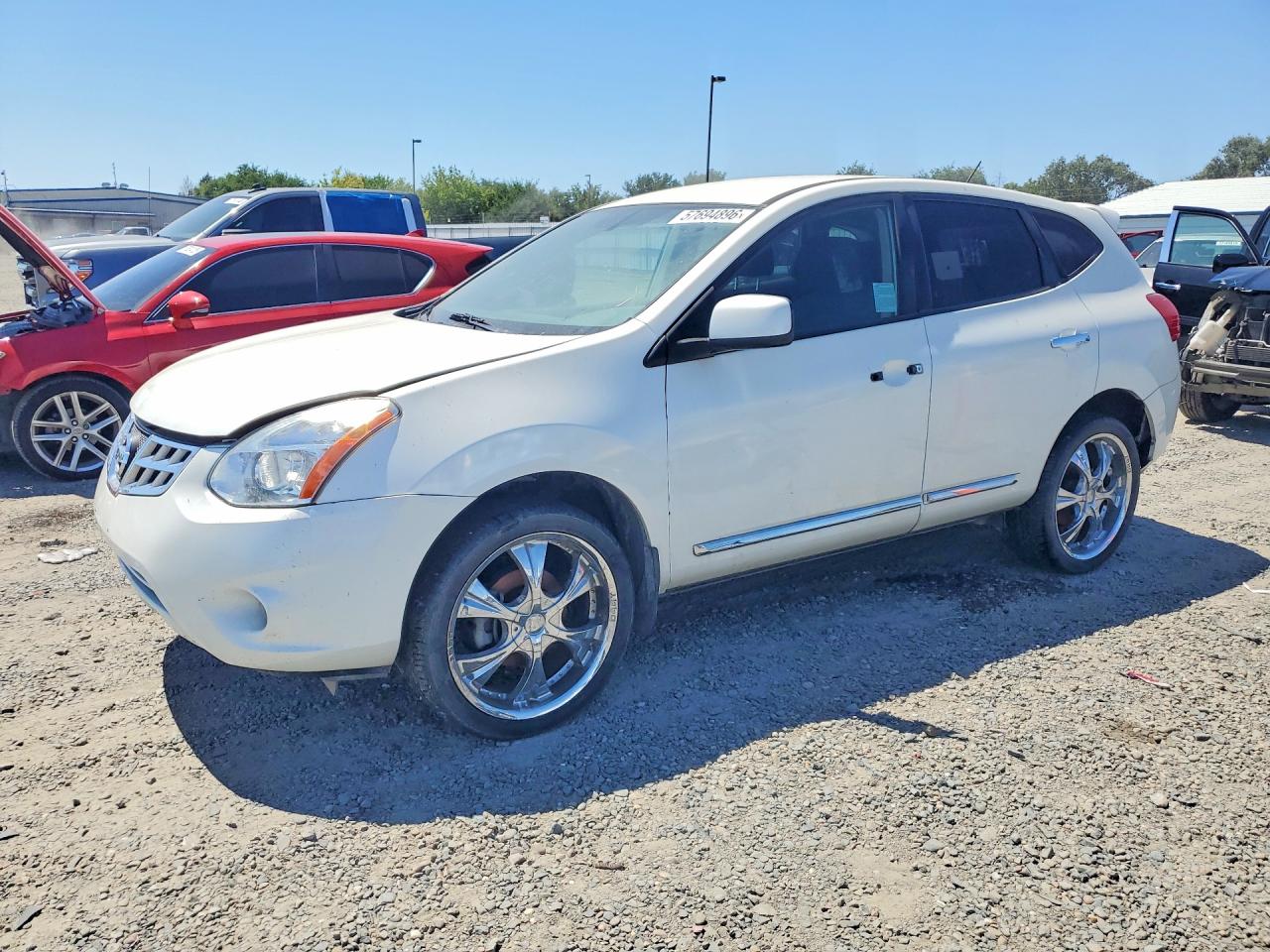 2013 NISSAN ROGUE S  