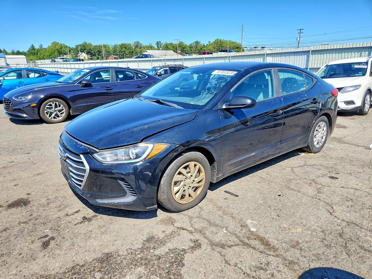 2017 HYUNDAI ELANTRA SE  
