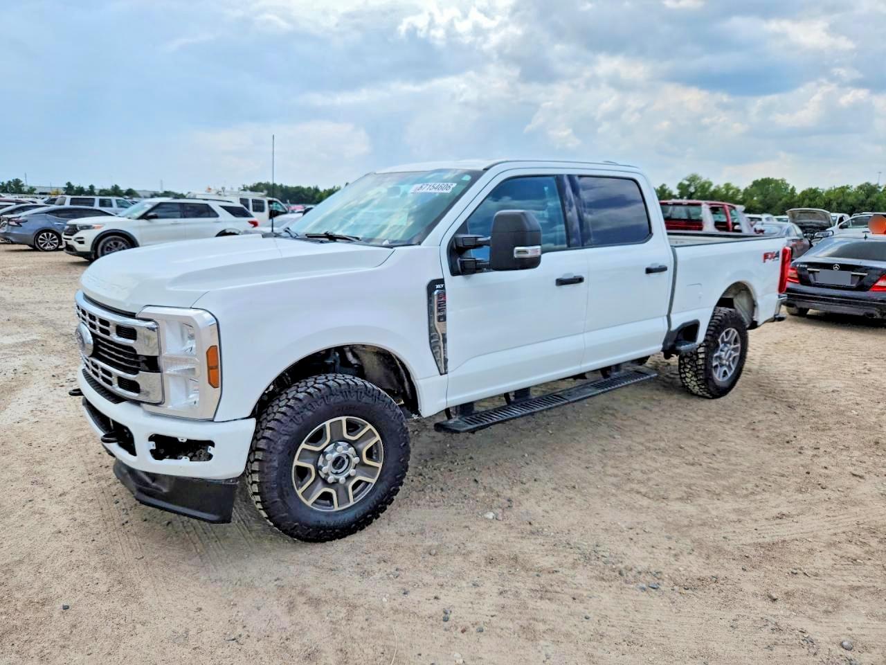 2025 FORD F250 SUPER DUTY  