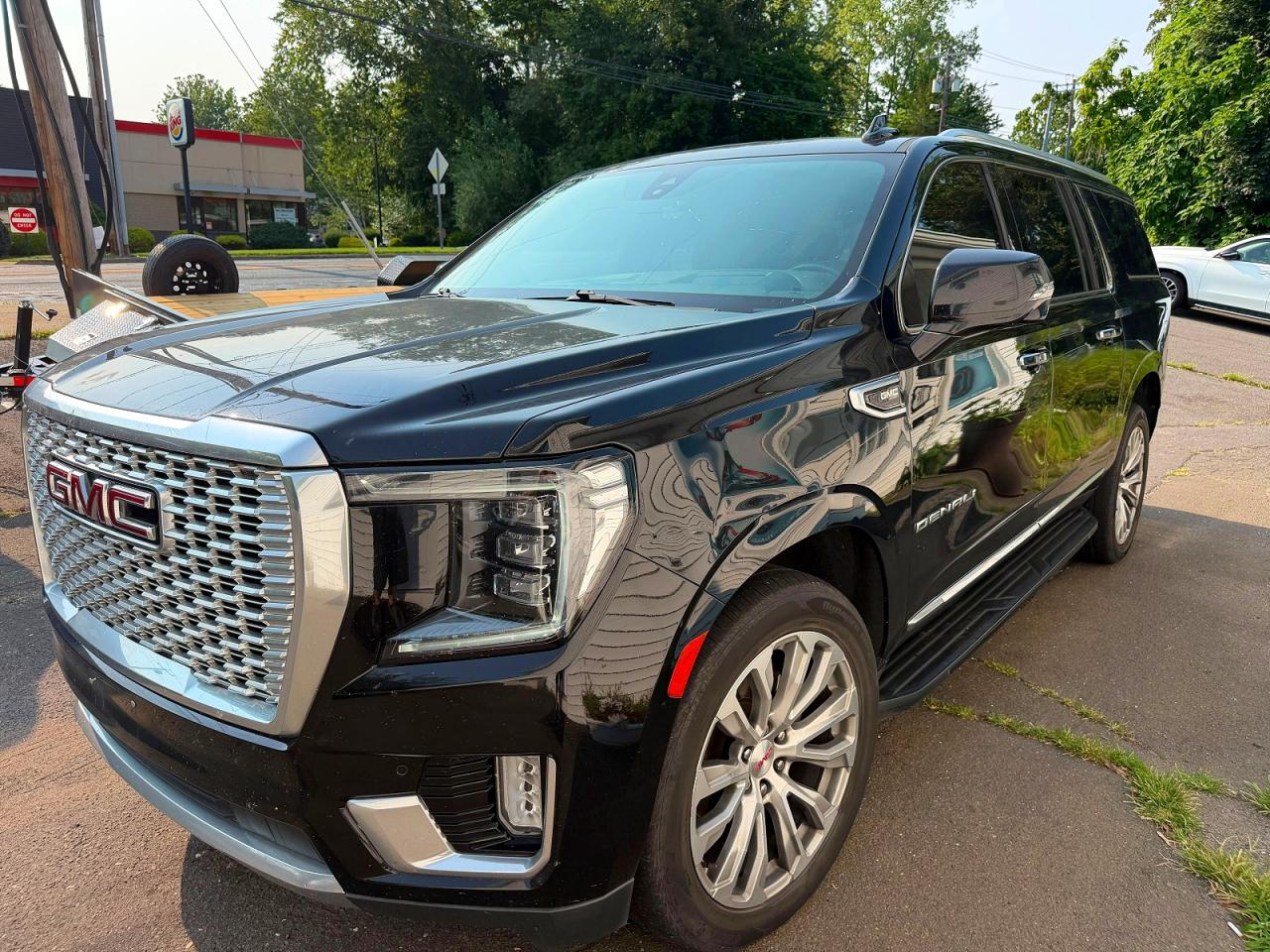 2021 GMC YUKON XL DENALI  