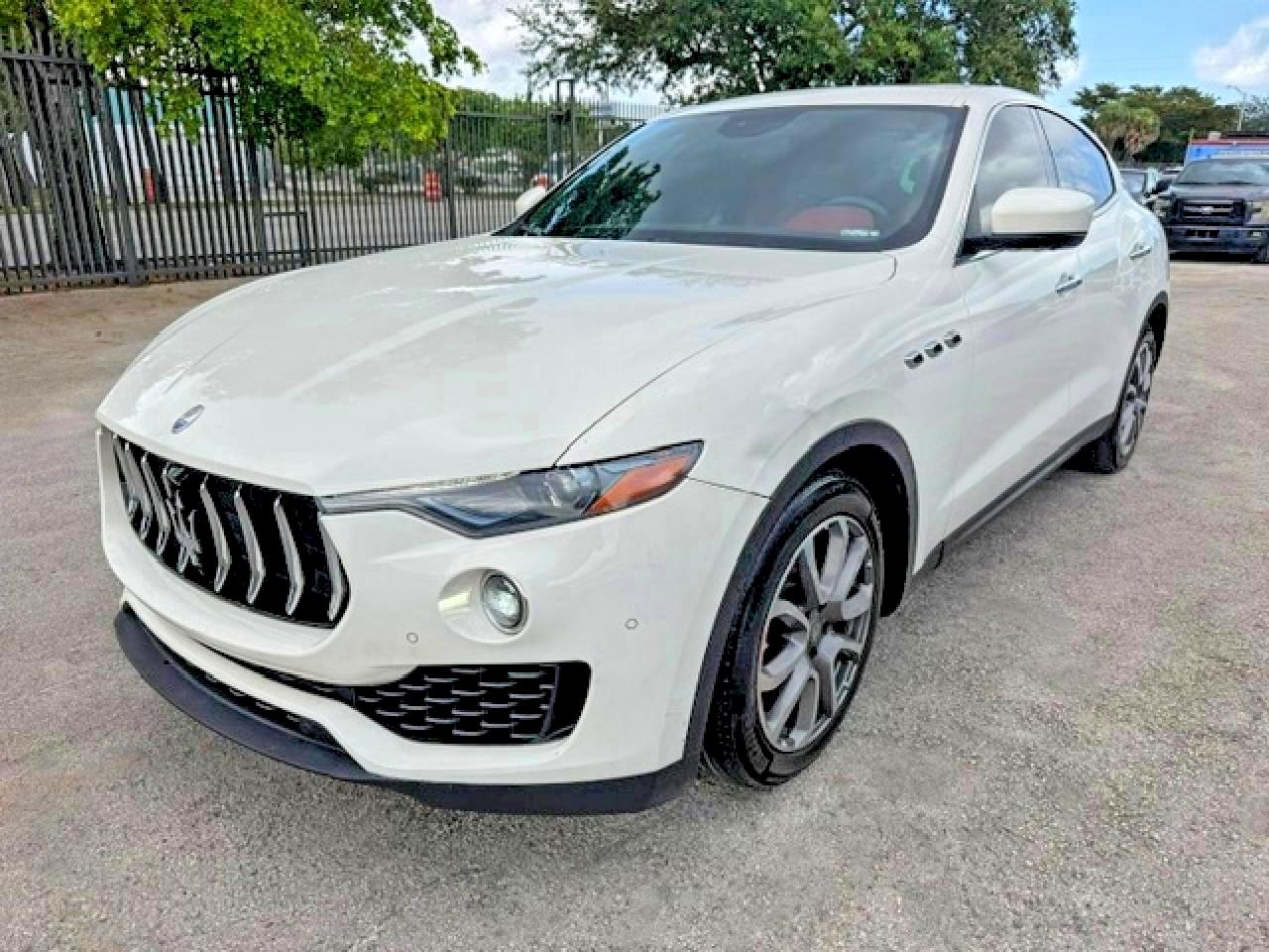 2018 MASERATI LEVANTE   
