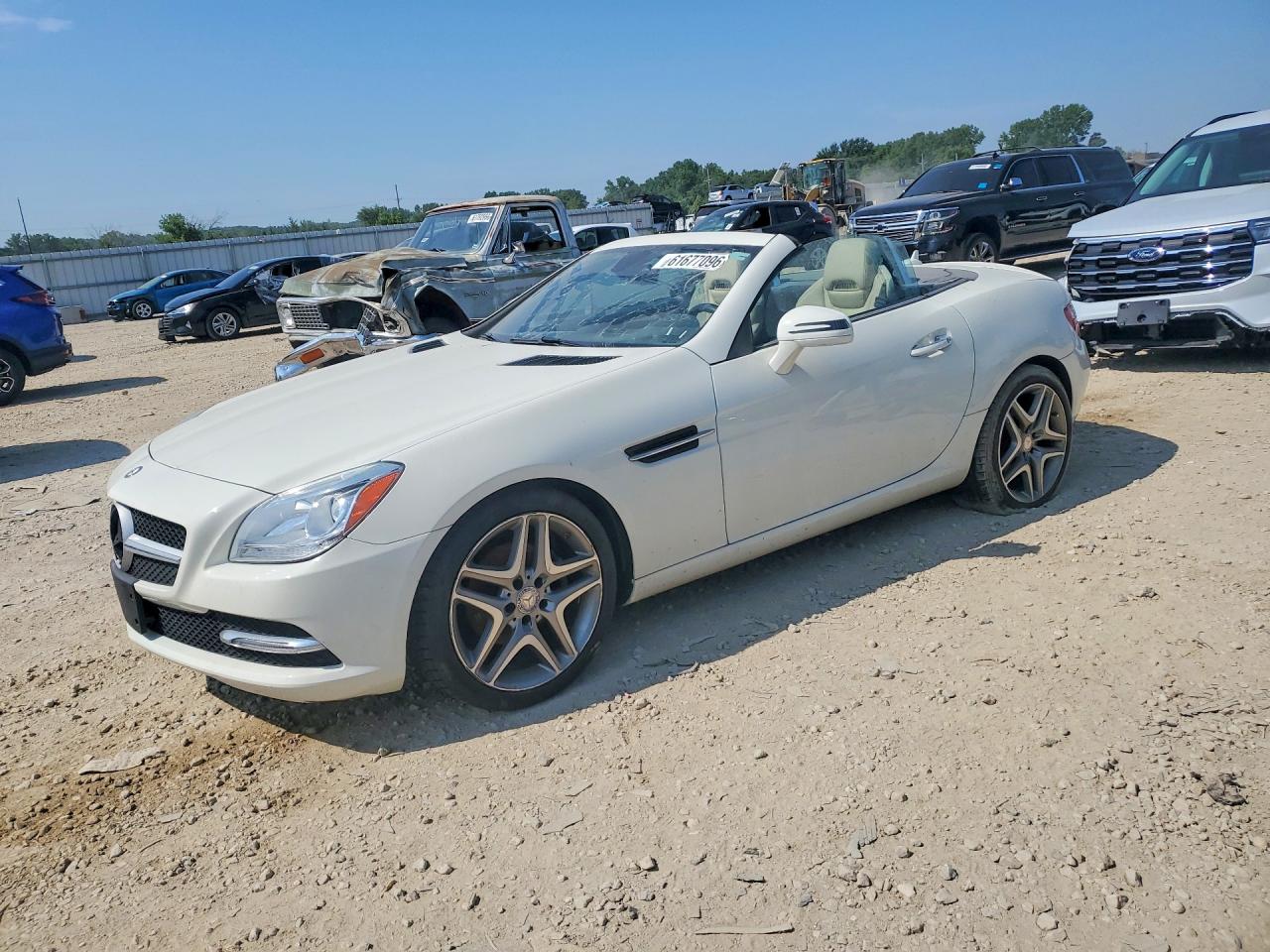 2013 MERCEDES-BENZ SLK 250  