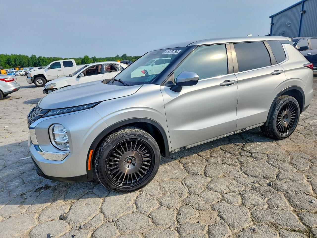2022 MITSUBISHI OUTLANDER ES  