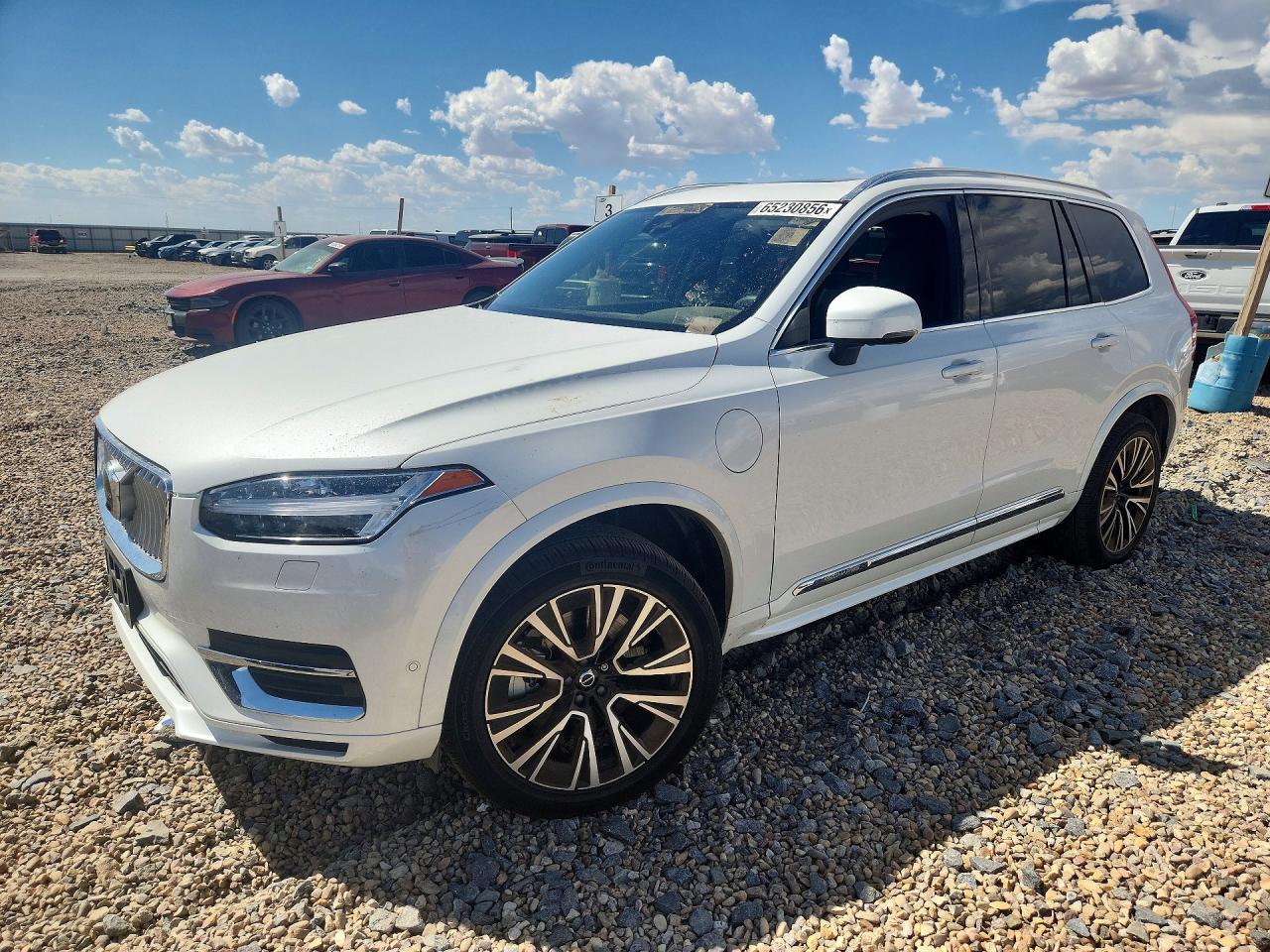 2024 VOLVO XC90 PLUS  