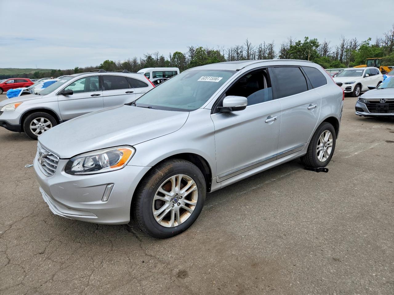 2014 VOLVO XC60 3.2  