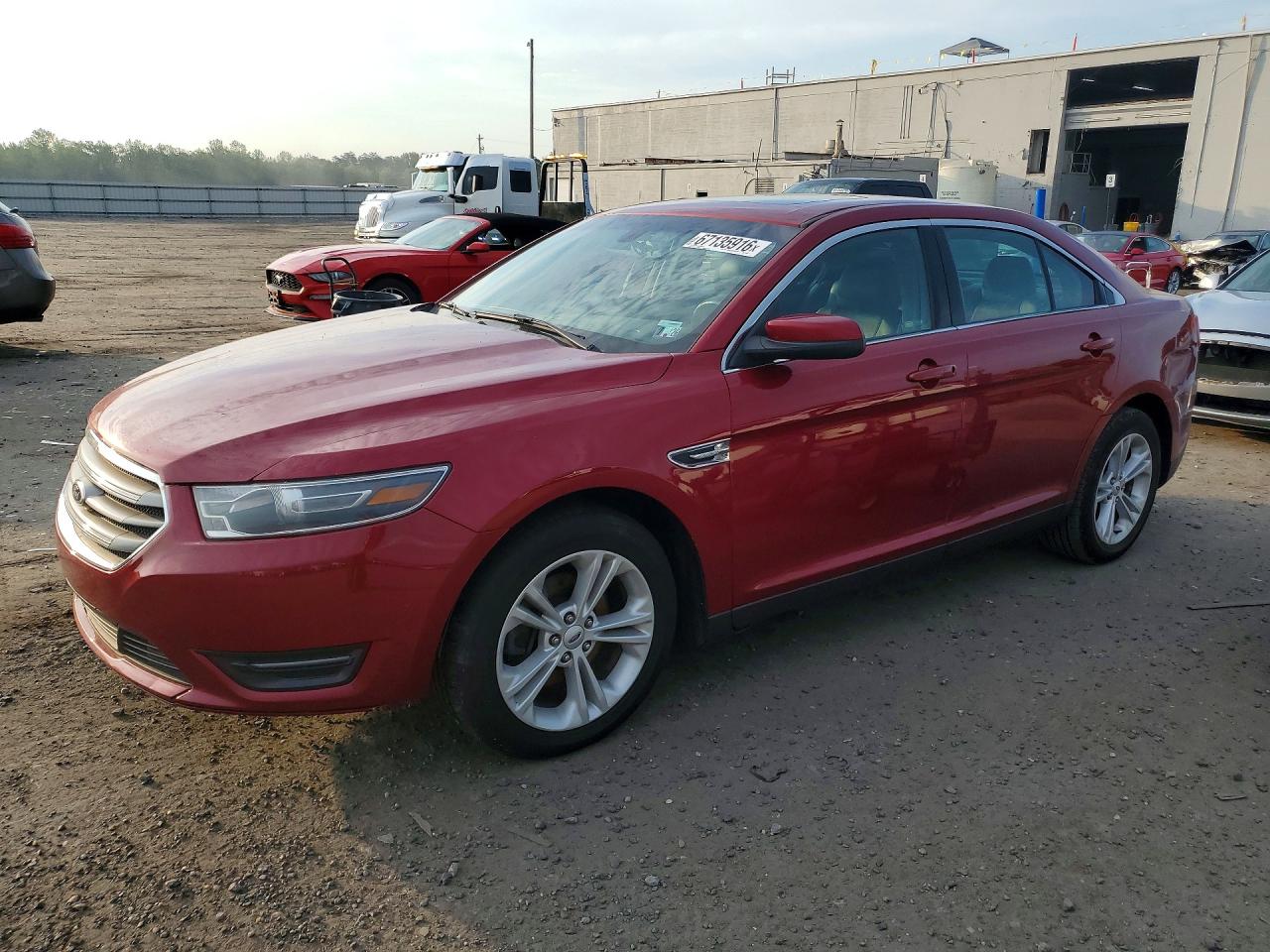 2015 FORD TAURUS SEL  