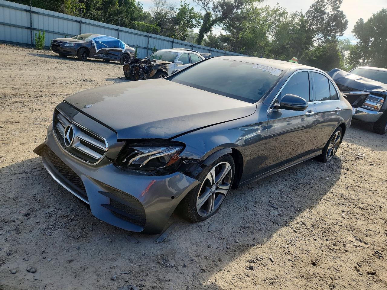 2017 MERCEDES-BENZ E 300 4MATIC  