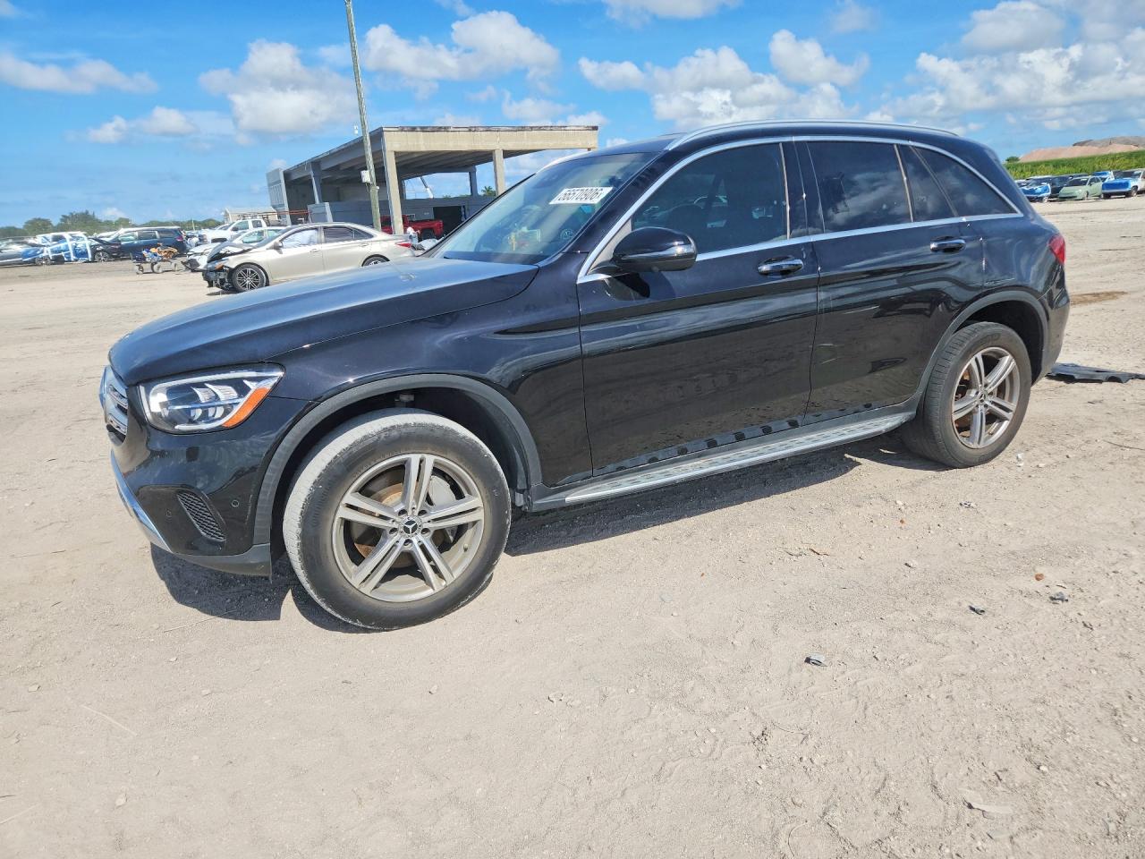 2022 MERCEDES-BENZ GLC 300  