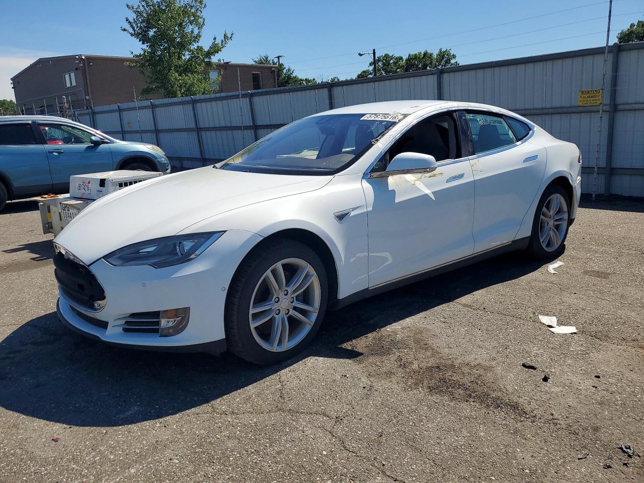 2014 TESLA MODEL S P85