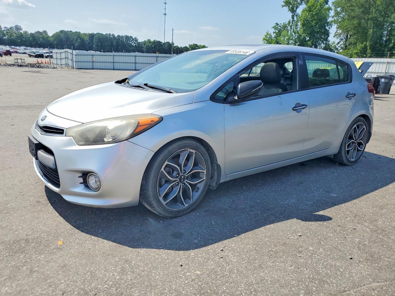 2015 KIA FORTE SX  