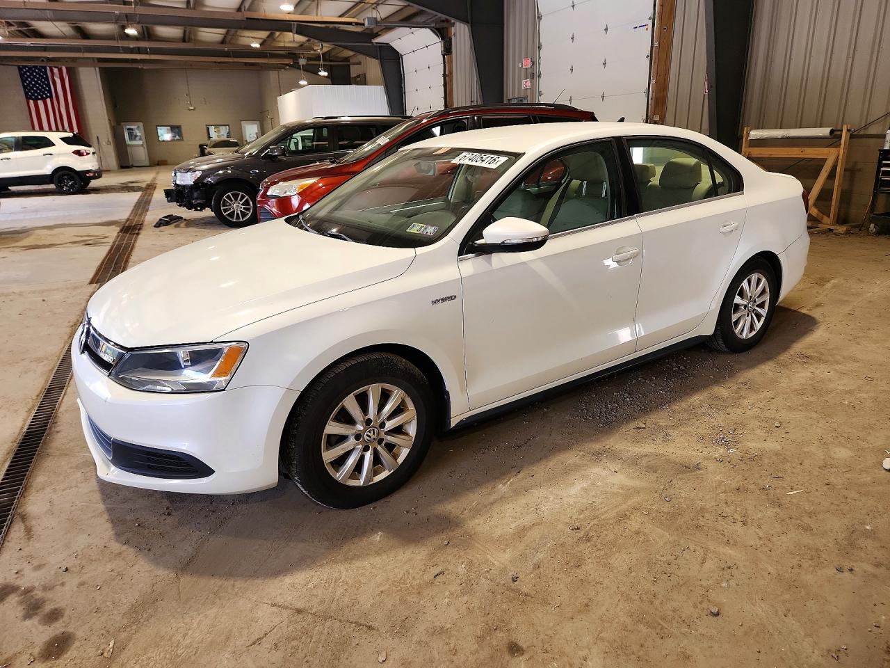 2013 VOLKSWAGEN JETTA HYBRID  