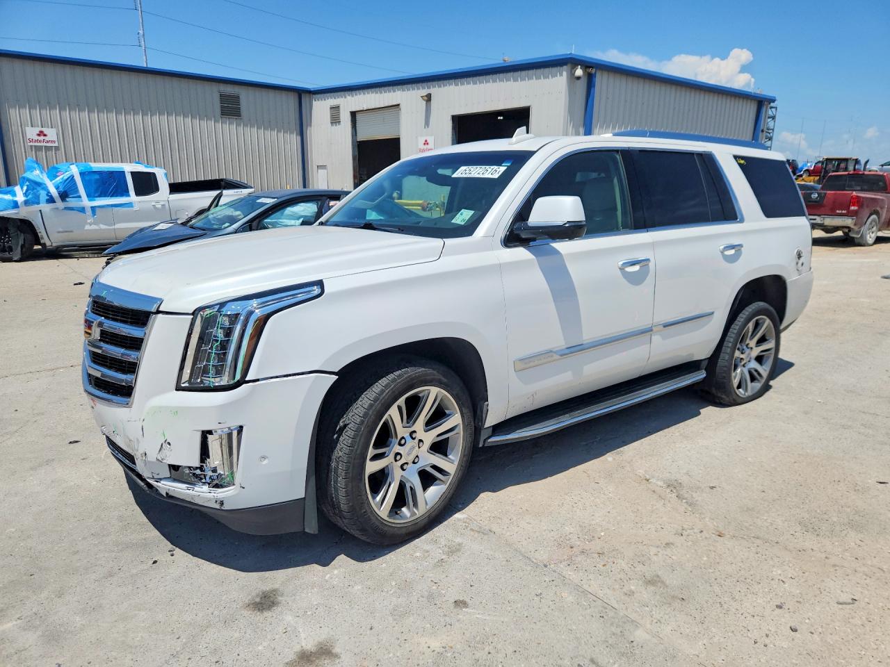 2017 CADILLAC ESCALADE LUXURY  