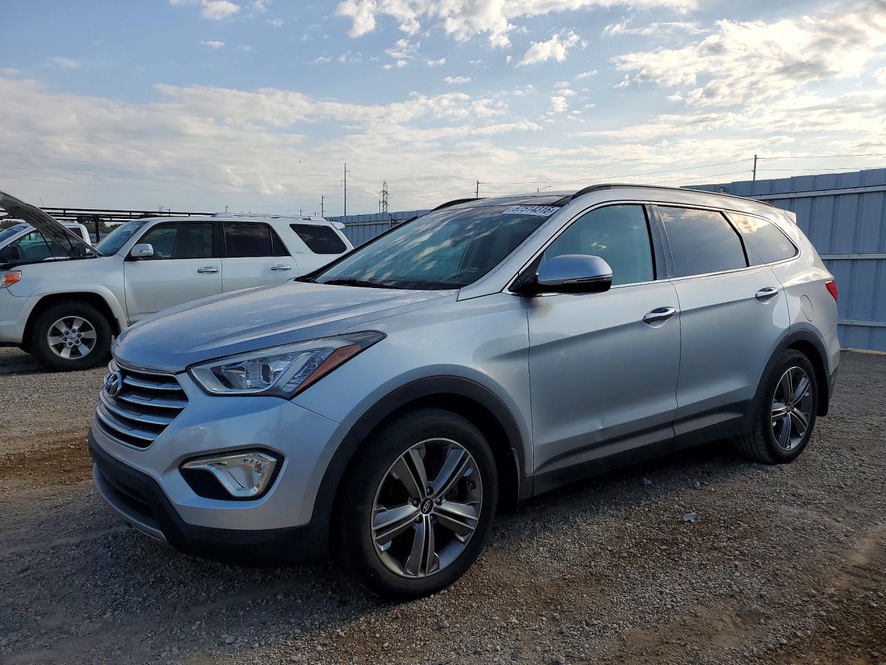 2015 HYUNDAI SANTA FE GLS  