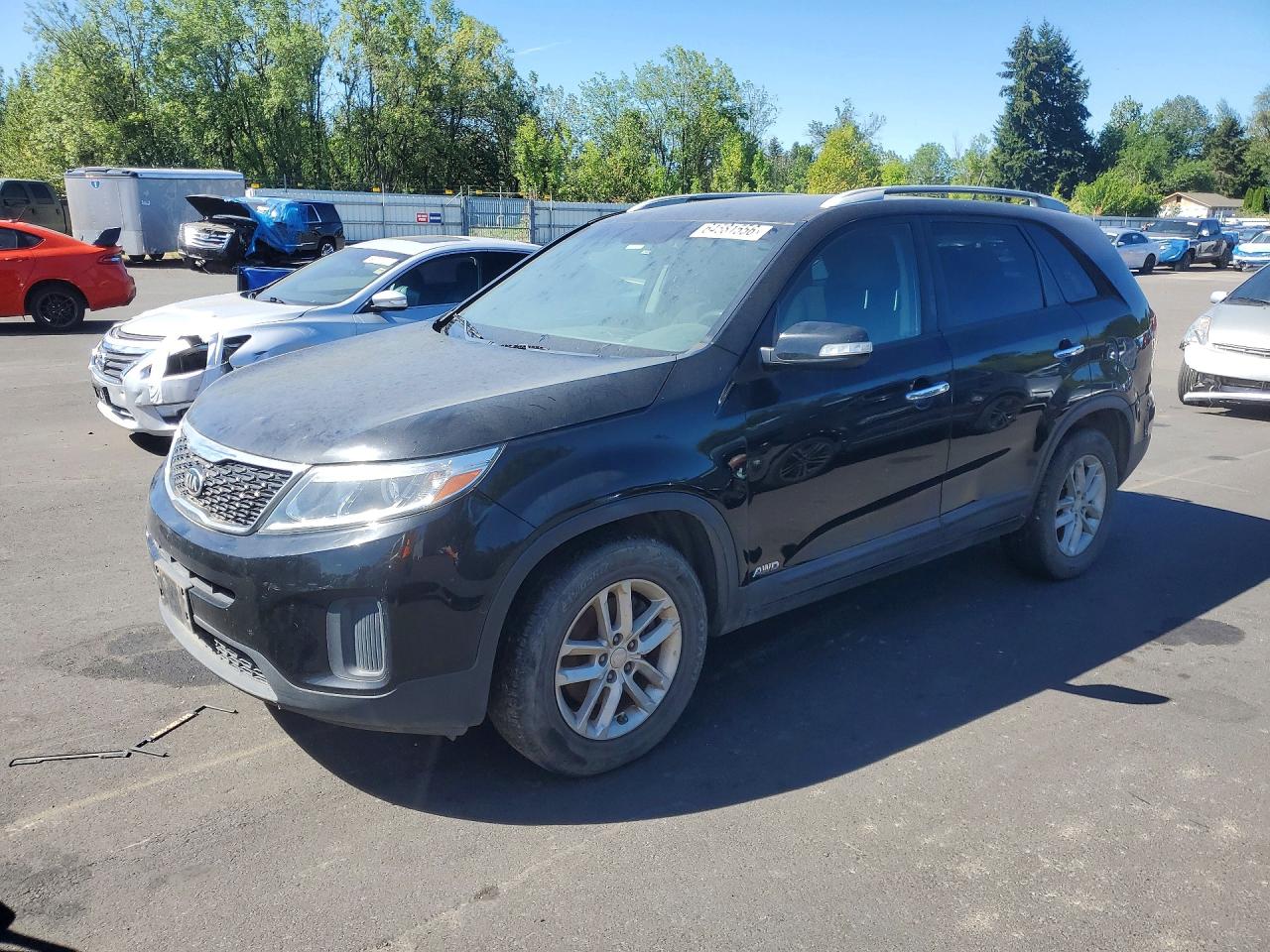 2015 KIA SORENTO LX  