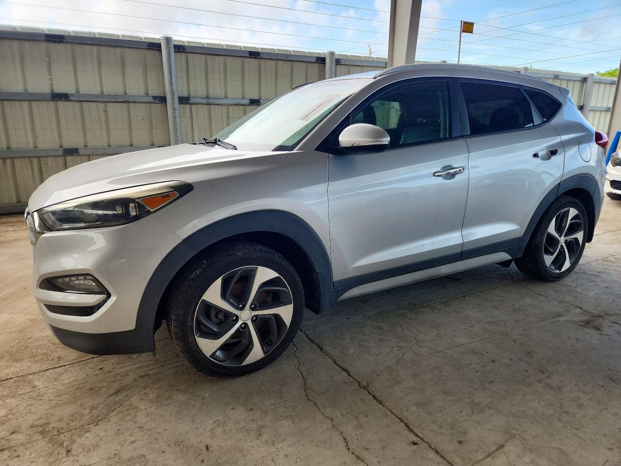 2018 HYUNDAI TUCSON LIMITED  