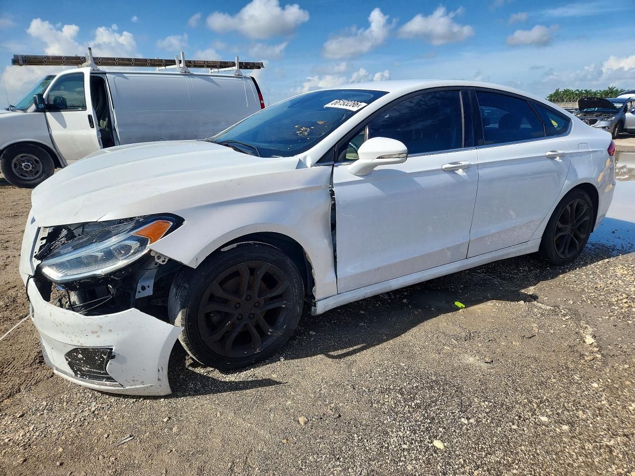 2020 FORD FUSION SEL  