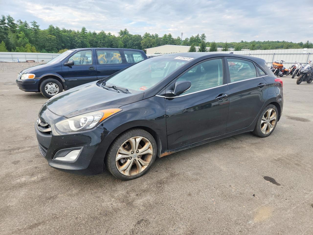 2013 HYUNDAI ELANTRA GT BASE  