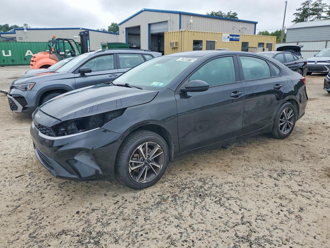 2023 KIA FORTE LXS  
