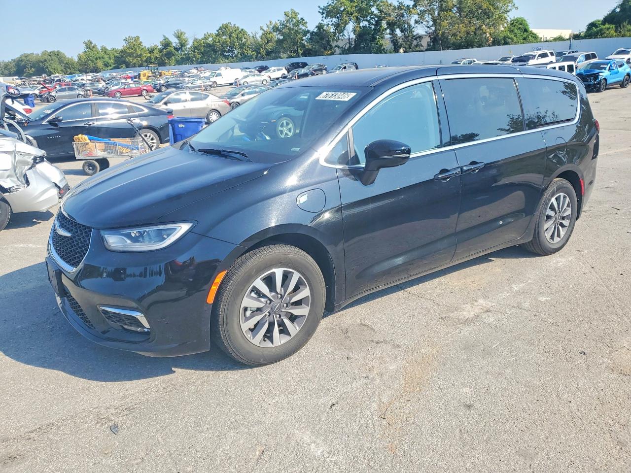 2024 CHRYSLER PACIFICA HYBRID SELECT  