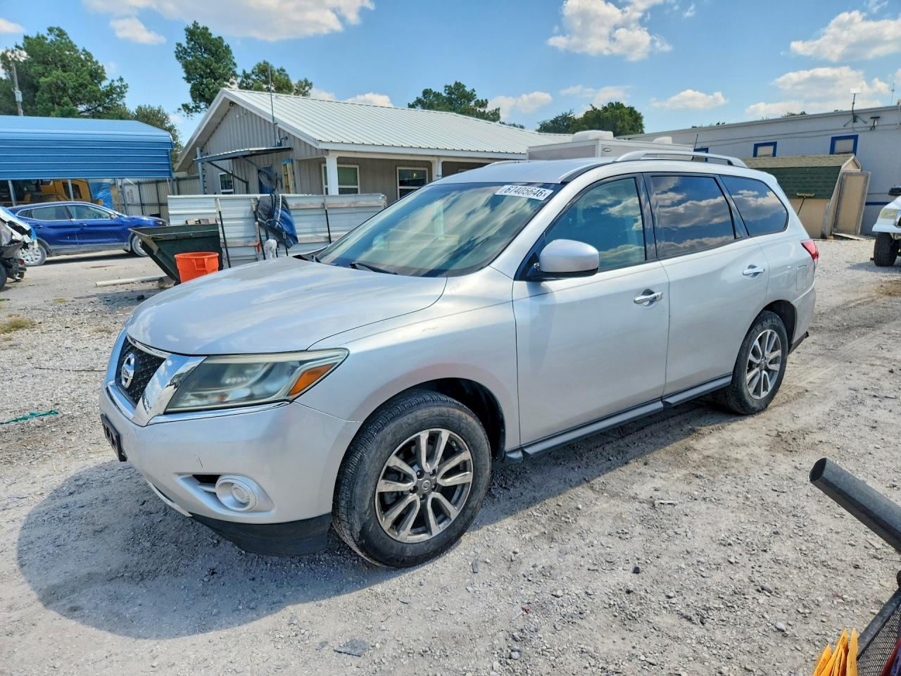 2013 NISSAN PATHFINDER S  
