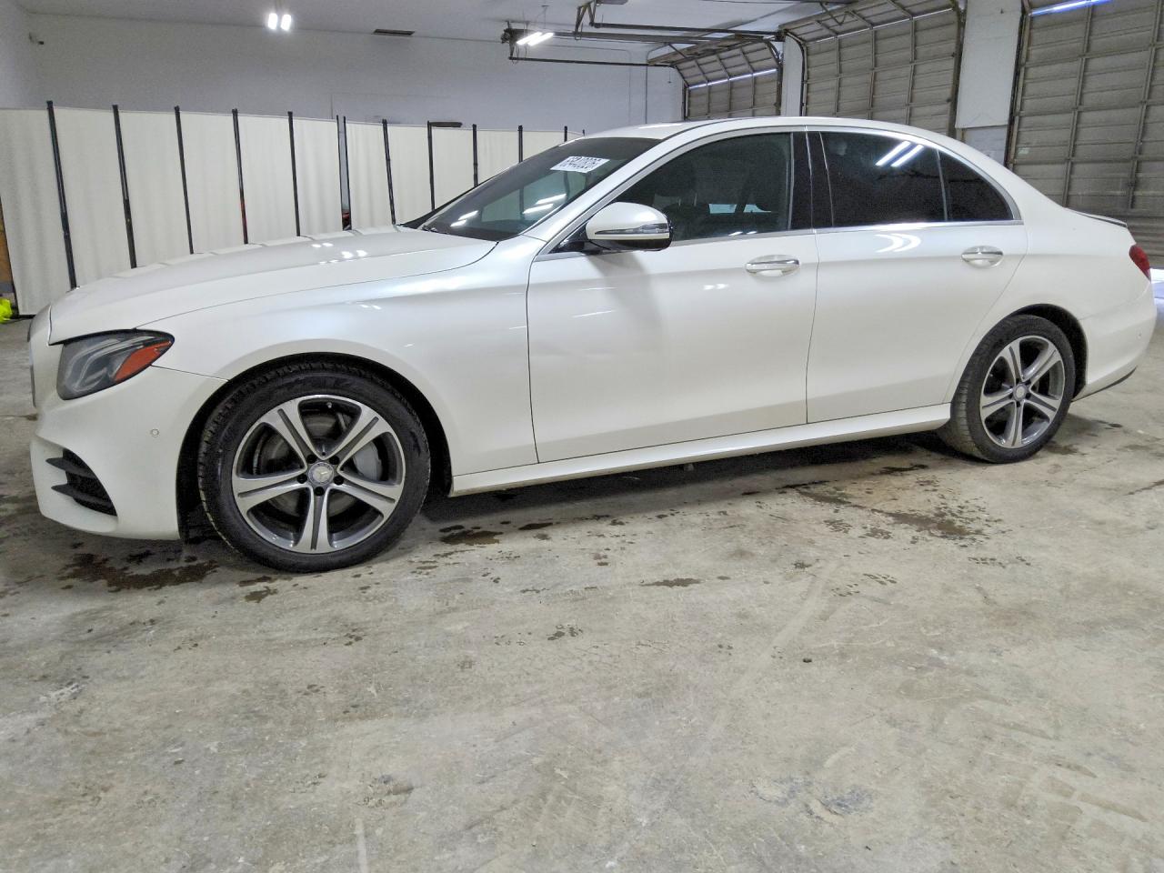2017 MERCEDES-BENZ E 300 4MATIC  