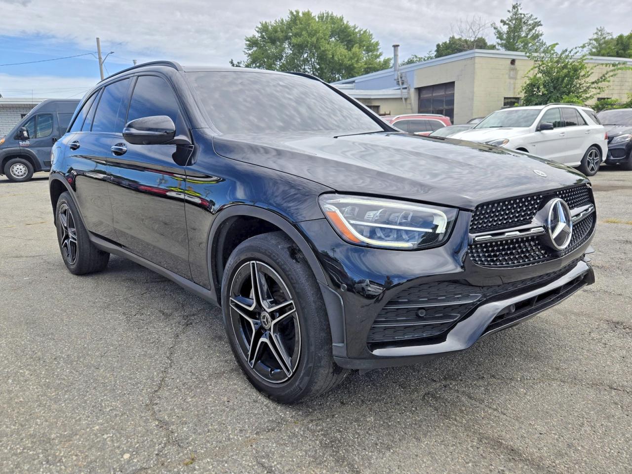 2022 MERCEDES-BENZ GLC 300 4MATIC  